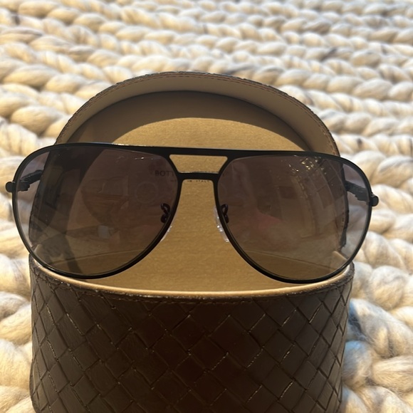 Bottega Veneta 0102 Leather Vintage Sunglasses - Picture 6 of 8